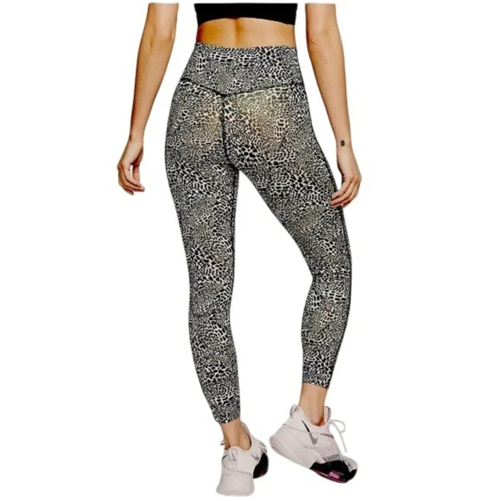 Nike One Icon Clash‎ Leopard Print Training Tights High Rise Leggings BV5370-010